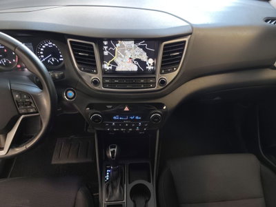 Hyundai Tucson 1.7 CRDi DCT XPossible (14)