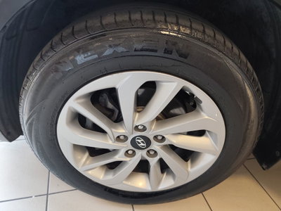 Hyundai Tucson 1.7 CRDi DCT XPossible (16)