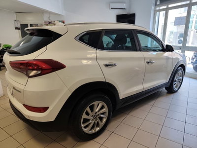 Hyundai Tucson 1.7 CRDi DCT XPossible (3)