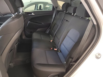 Hyundai Tucson 1.7 CRDi DCT XPossible (8)