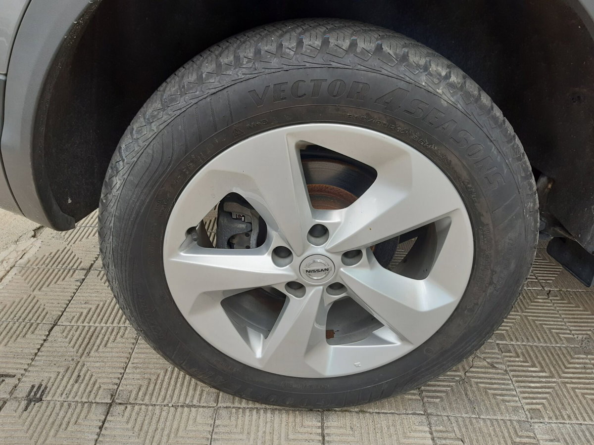 Nissan Qashqai 1.5 dCi 115 CV DCT Business (5)