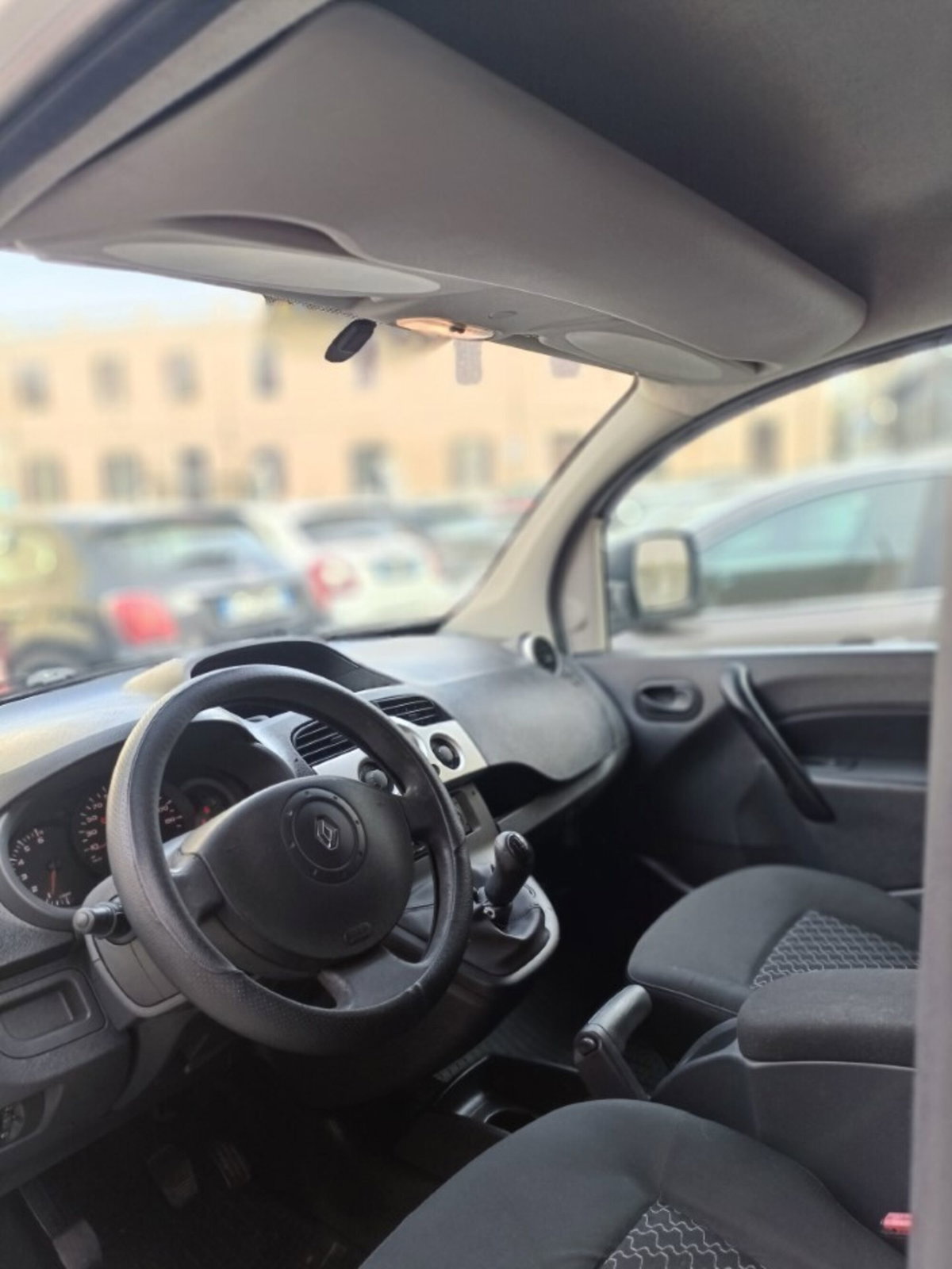 Renault Kangoo 1.5 dCi 90CV F.AP. 4p. Express Maxi Combi Ice (4)