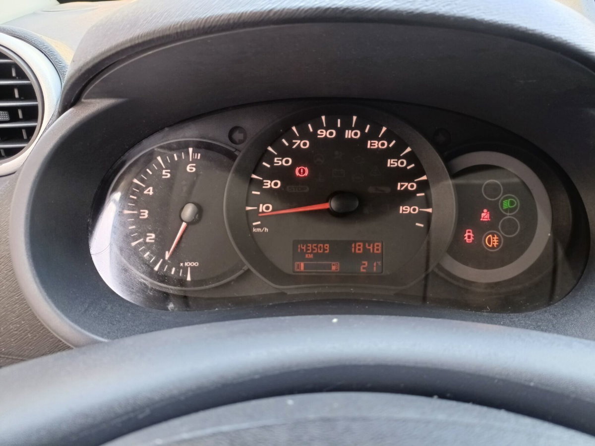 Renault Kangoo 1.5 dCi 90CV F.AP. 4p. Express Maxi Combi Ice (6)