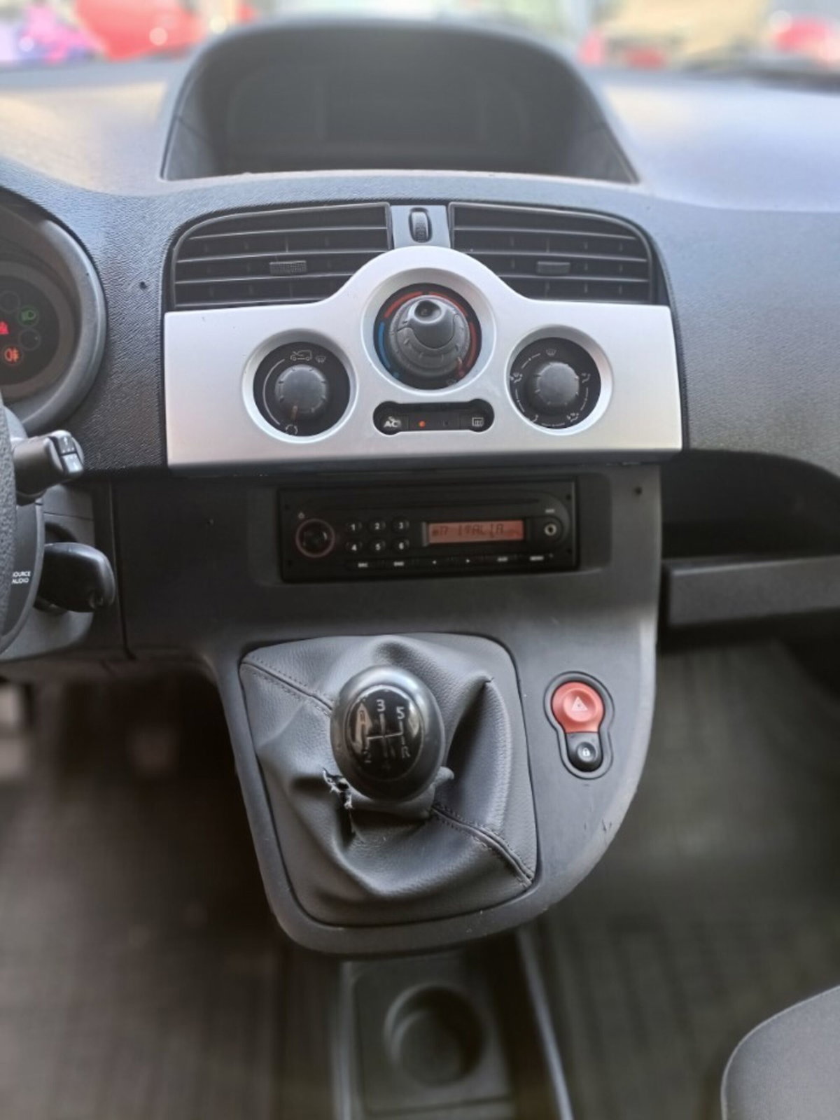 Renault Kangoo 1.5 dCi 90CV F.AP. 4p. Express Maxi Combi Ice (7)