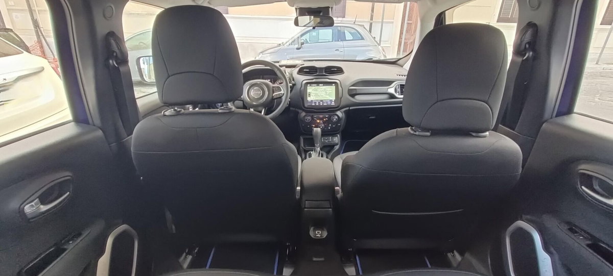 Jeep Renegade 1.6 Mjt 120 CV Longitude (16)
