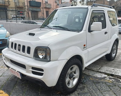 Suzuki Jimny 1.5 DDiS cat 4WD JLX Più usata