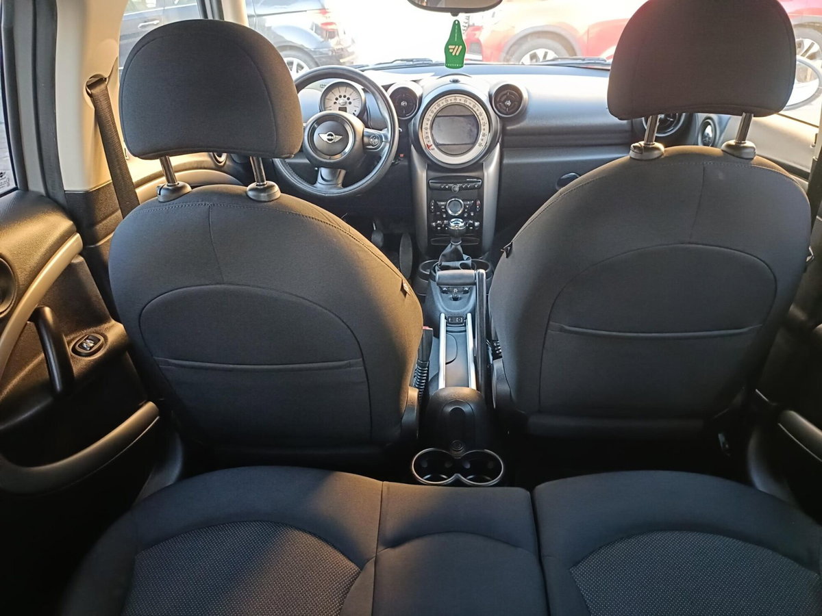 MINI Mini Countryman 1.6 One D Countryman (8)