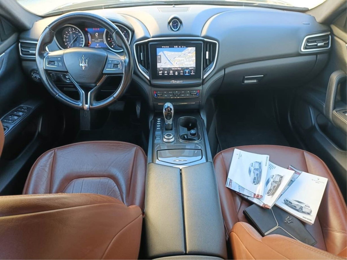 Maserati Ghibli Ghibli V6 Diesel (9)