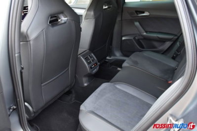 Cupra Formentor 1.5 e-hybrid Dark Stone 204cv dsg (12)