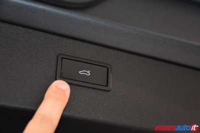 Cupra Formentor 1.5 e-hybrid Dark Stone 204cv dsg (19)