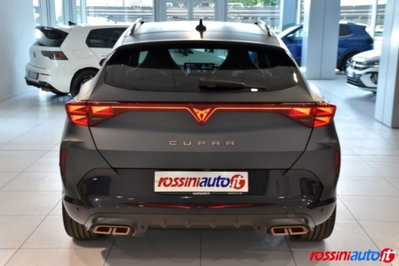 Cupra Formentor 1.5 e-hybrid Dark Stone 204cv dsg (4)