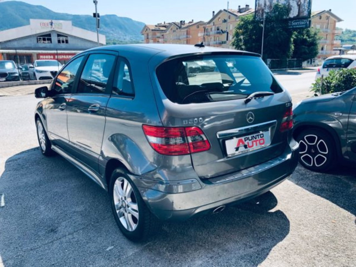 Mercedes-Benz Classe B 200 CDI Executive (9)