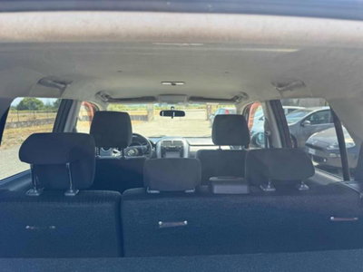 Suzuki Grand Vitara 1.9 DDiS 5 porte Evolution Plus (8)