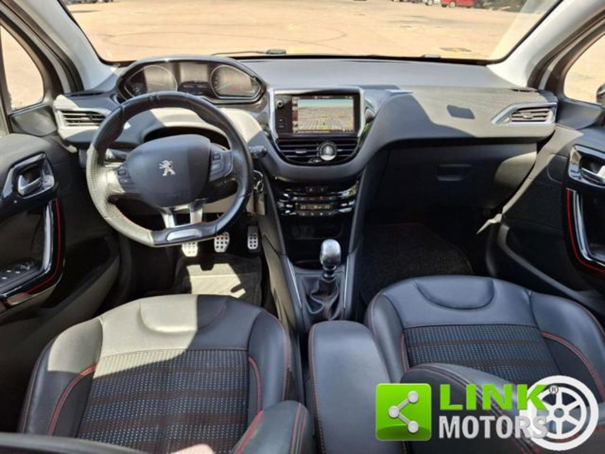 Peugeot 208 120 S&S 5 porte GT Line (10)