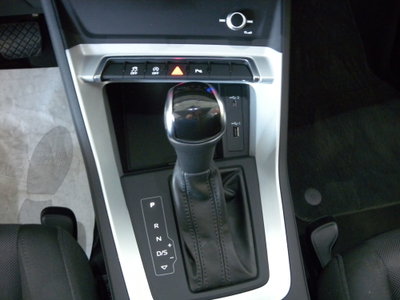 Audi Q3 Sportback 35 TDI quattro S tronic S line edition (11)
