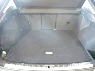 Audi Q3 Sportback 35 TDI quattro S tronic S line edition (13)