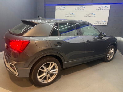 Audi Q2 Q2 40 TFSI quattro S tronic Identity Black (3)