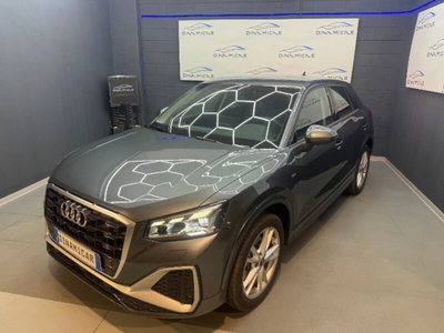 Audi Q2 Q2 40 TFSI quattro S tronic Identity Black (4)
