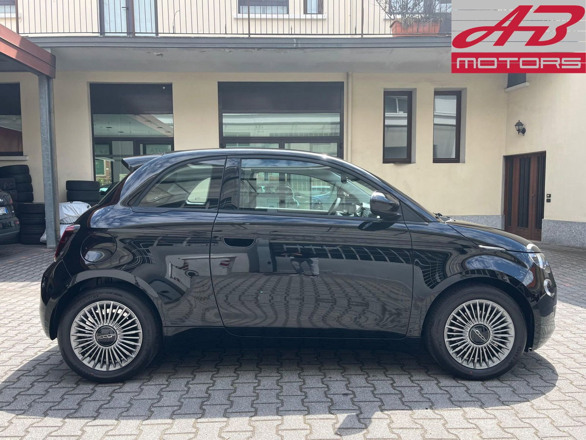 Fiat 500 1.0 hybrid Icon (4)