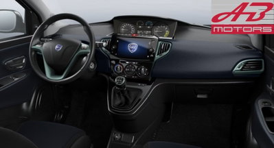 Lancia Ypsilon 1.0 FireFly 5 porte S&S Hybrid Ecochic Gold (11)