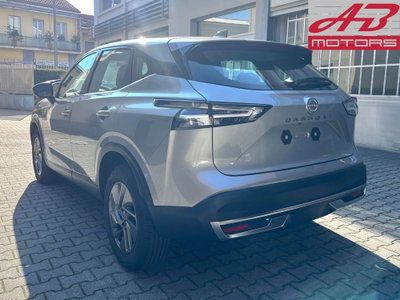 Nissan Qashqai 1.3 mhev Acenta 2wd 140cv (7)