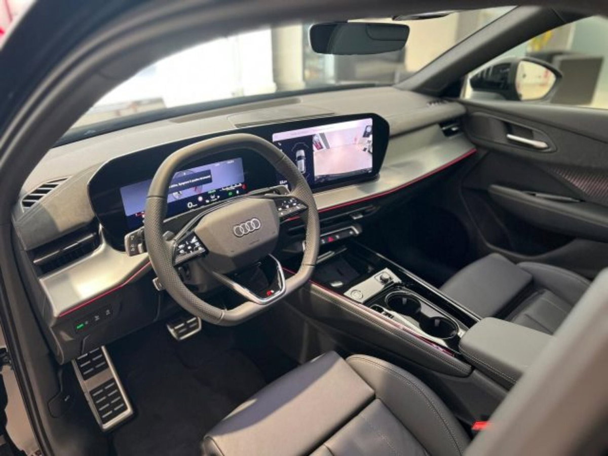 Audi Q3 Sportback 35 TDI quattro S tronic S line edition (12)