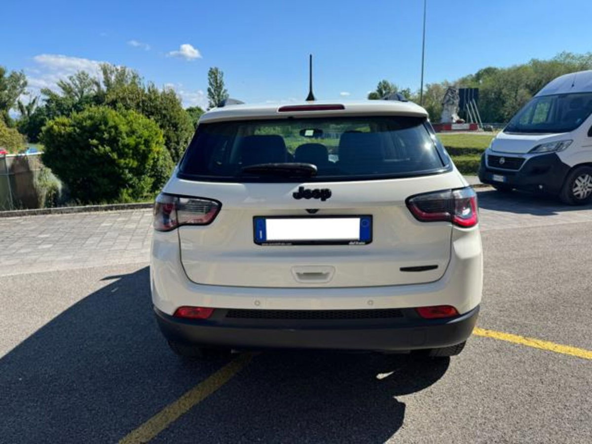 Jeep Compass 1.6 Multijet II 2WD Night Eagle (5)