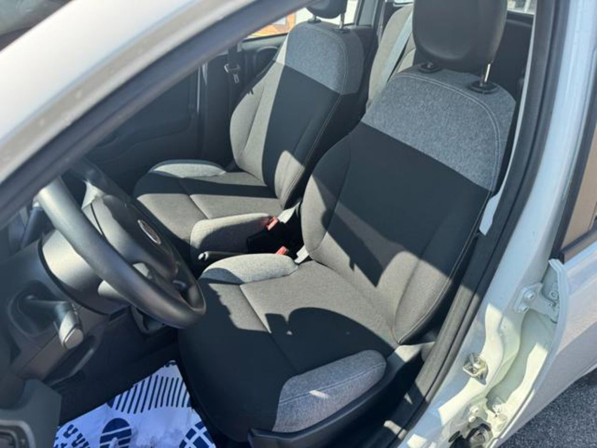 Fiat Panda 1.0 firefly hybrid s&s 70cv 5p.ti (11)