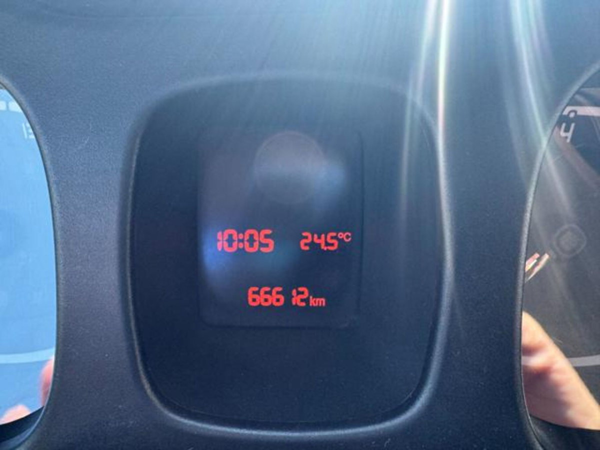 Fiat Panda 1.0 firefly hybrid s&s 70cv 5p.ti (13)