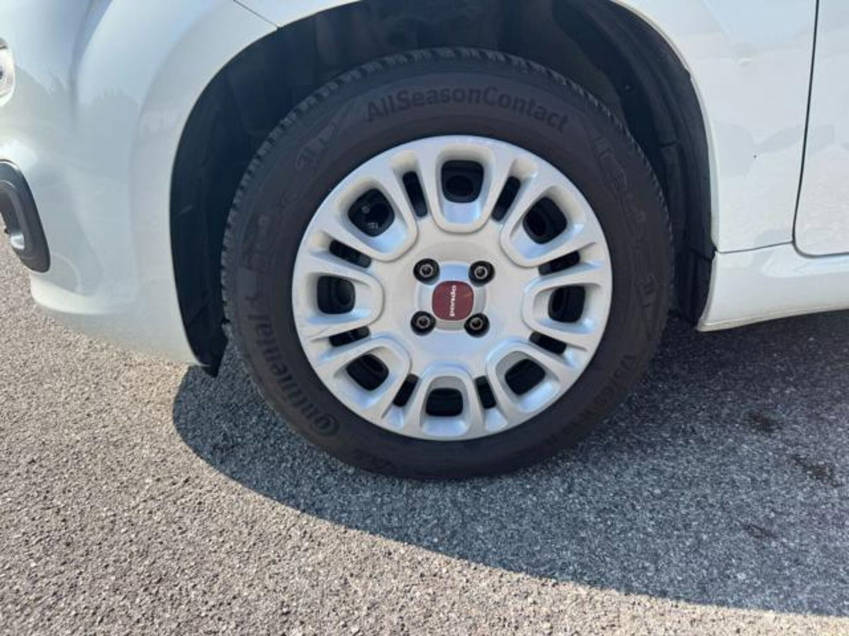 Fiat Panda 1.0 firefly hybrid s&s 70cv 5p.ti (18)