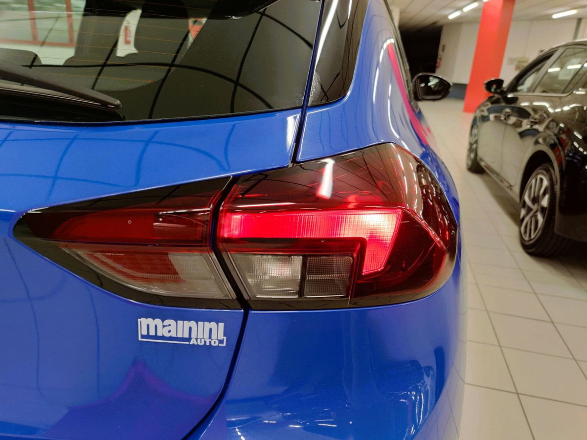 Opel Corsa 1.2 Corsa s&s 75cv (8)