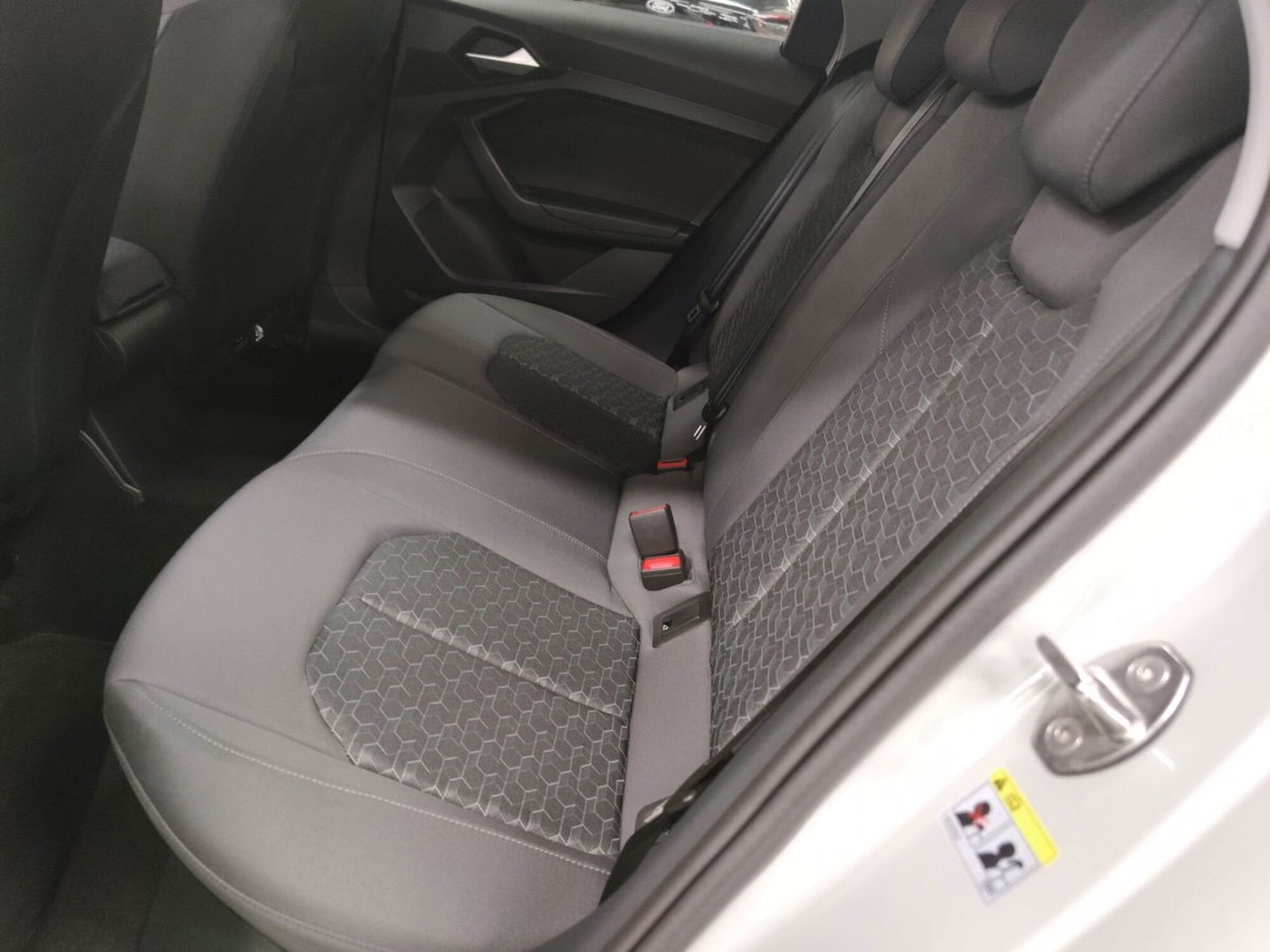 Audi A1 Sportback 30 TFSI S tronic Advanced (15)