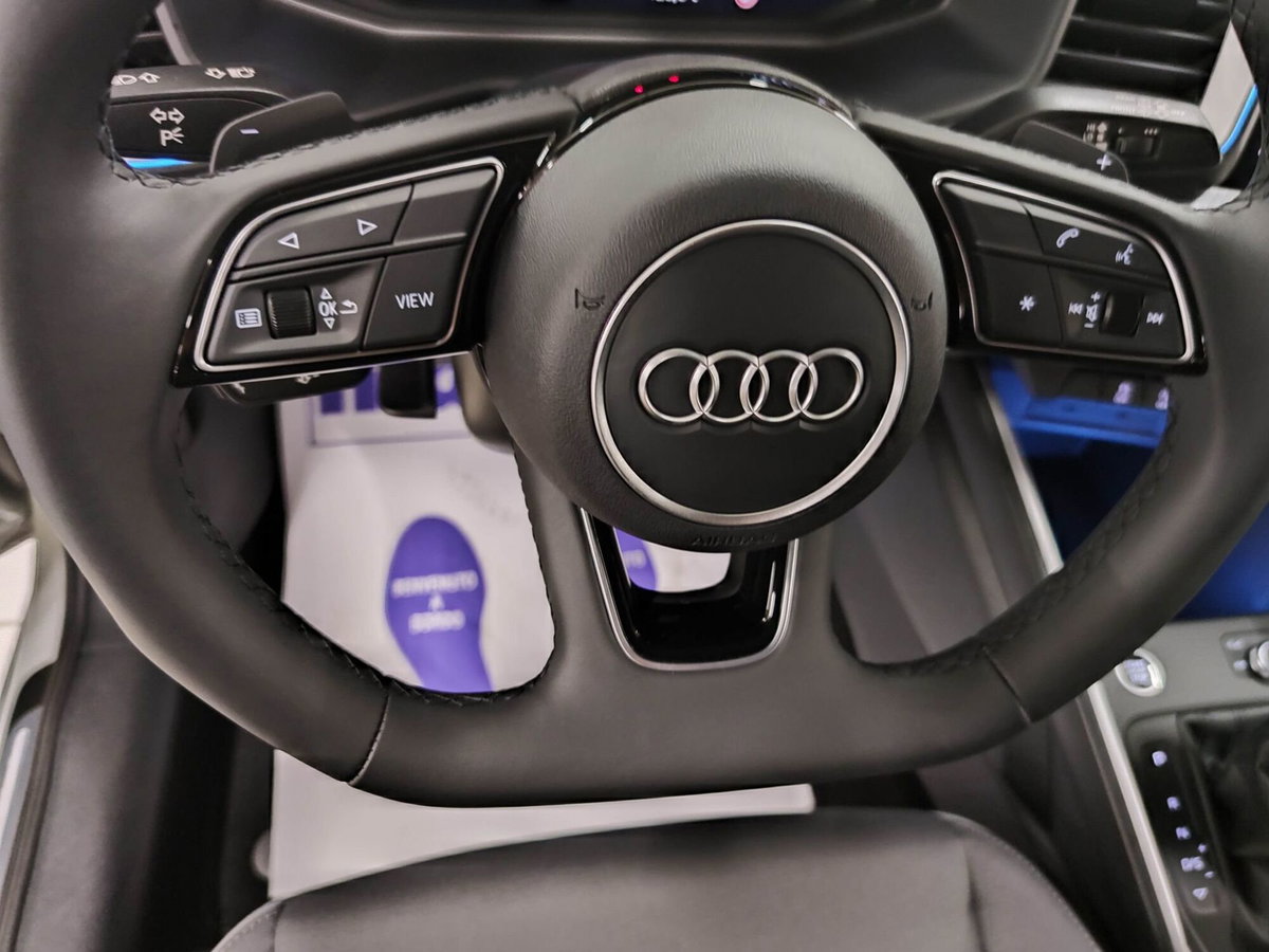 Audi A1 Sportback 30 TFSI S tronic Advanced (16)