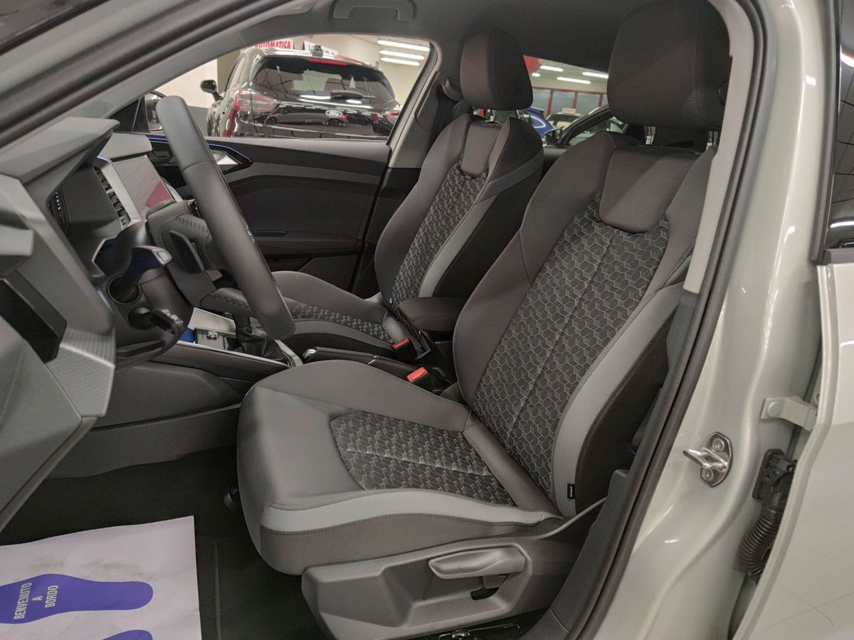 Audi A1 Sportback 30 TFSI S tronic Advanced (14)