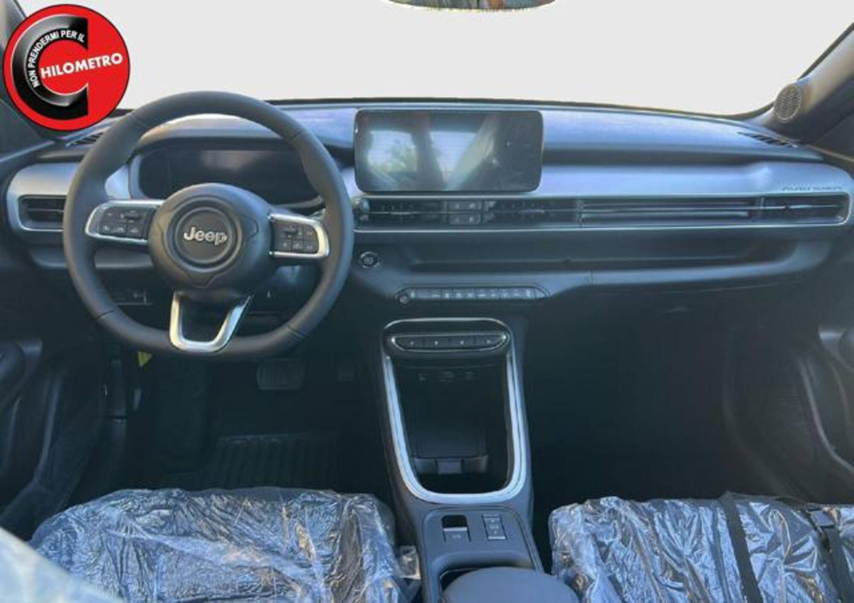 Jeep Avenger 1.2 turbo e-hybrid mhev Altitude fwd 110cv edct6 (9)