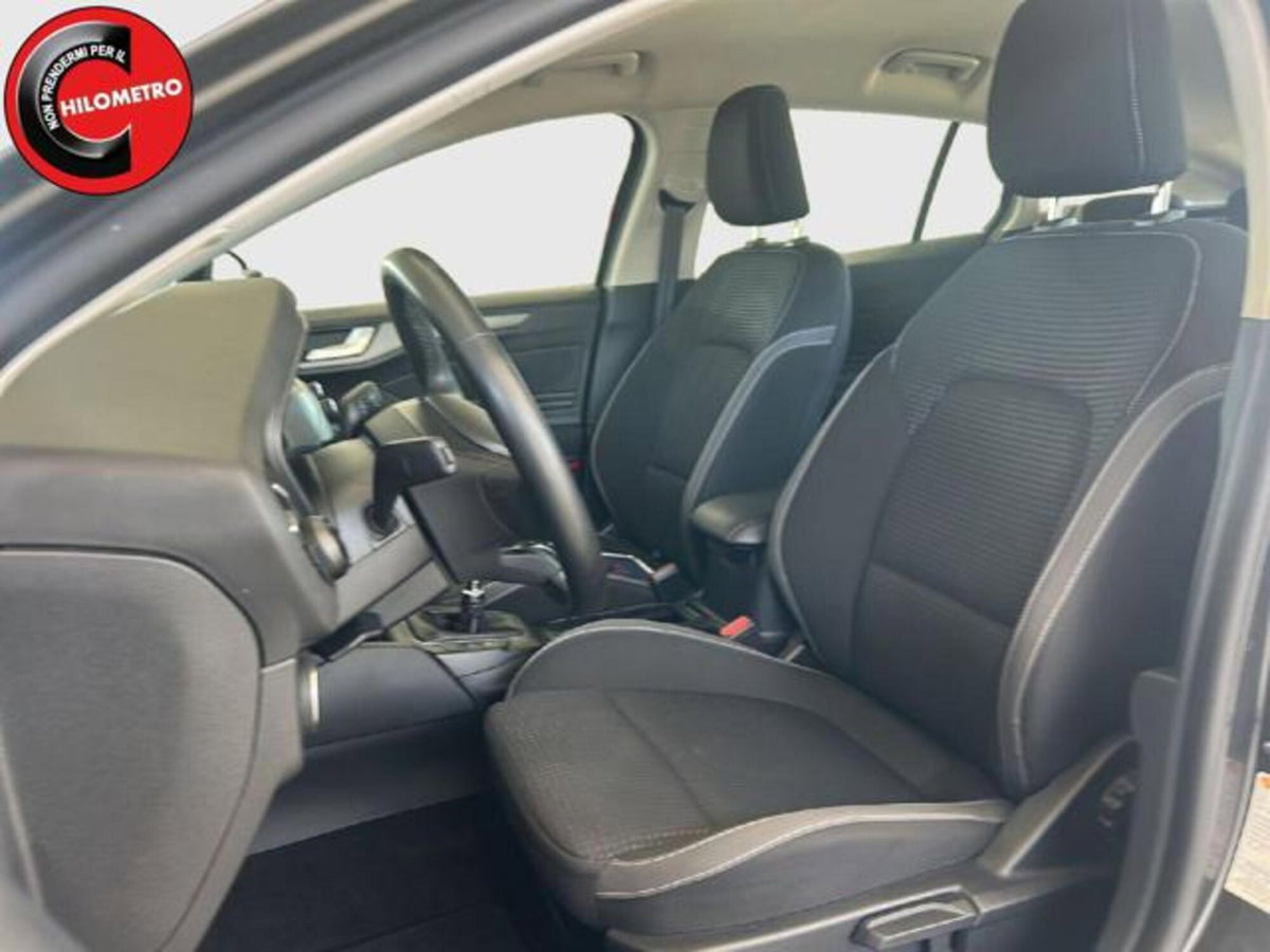 Ford Focus 1.5 EcoBlue 120 CV 5p. Business (8)