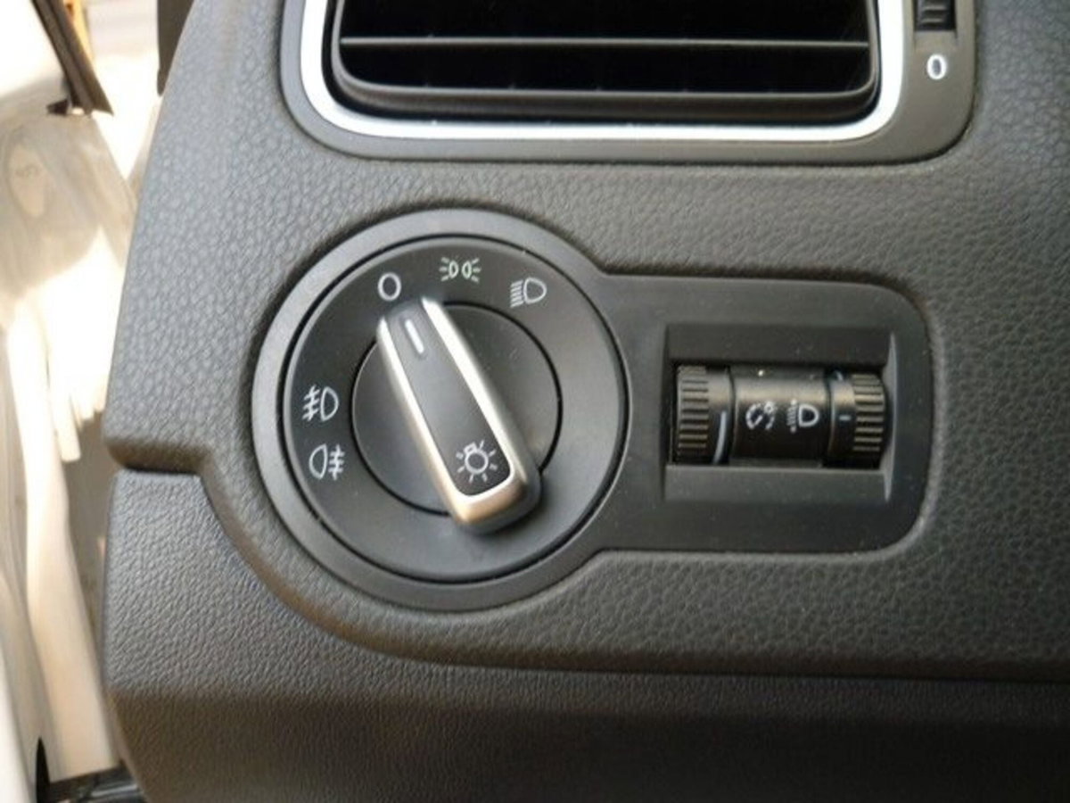 Volkswagen Polo 1.6 TDI DPF 5 porte Comfortline (10)