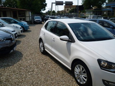 Volkswagen Polo 1.6 TDI DPF 5 porte Comfortline (2)