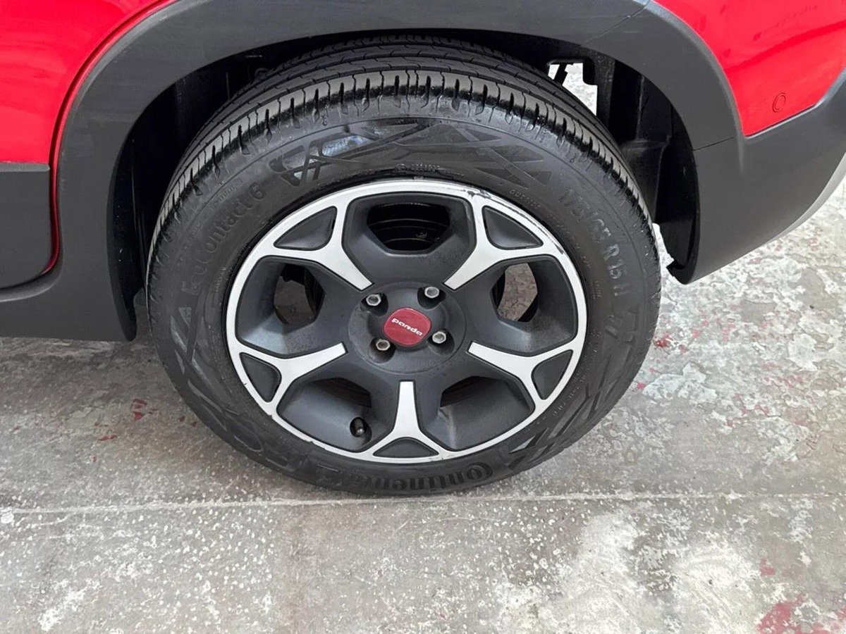 Fiat Panda 1.0 FireFly S&S Hybrid City Cross (7)