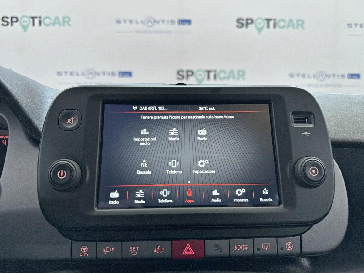Fiat Panda 1.0 FireFly S&S Hybrid City Cross (9)