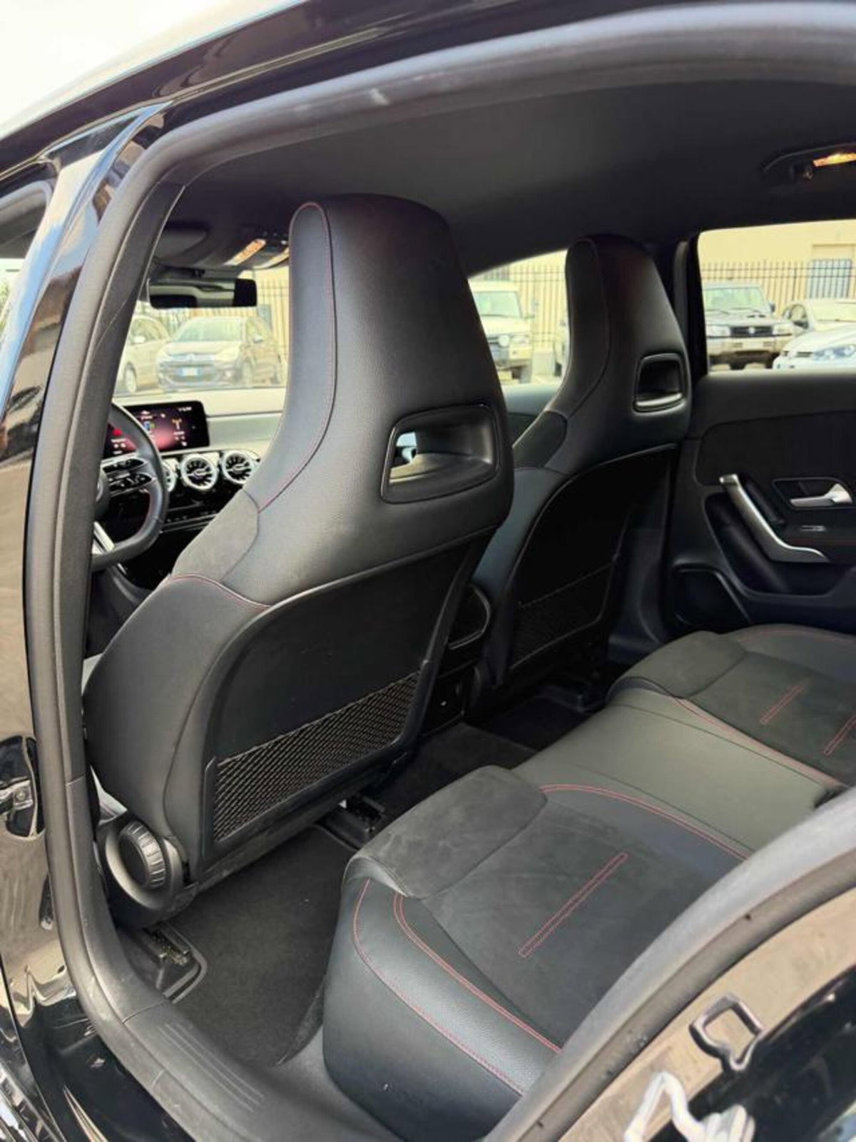 Mercedes-Benz Classe A 180 d AMG Line Premium Plus auto (13)