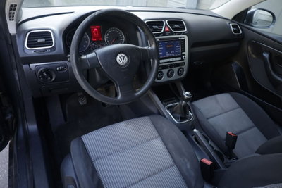 Volkswagen Eos 16V FSI (14)