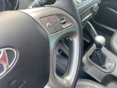 Hyundai ix35 2.0 CRDi 2WD Comfort (12)