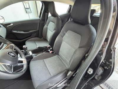 Renault Clio TCe 100 CV 5 porte Zen (19)