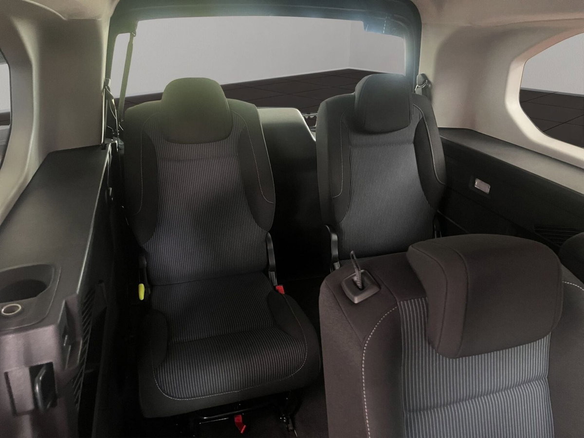 Fiat Qubo 1.5 d La Prima 130cv at8 (13)