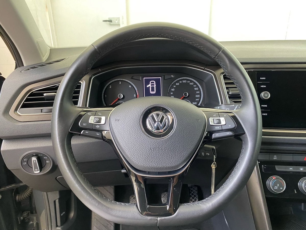 Volkswagen T-Roc 1.6 TDI SCR Style BlueMotion Technology (13)