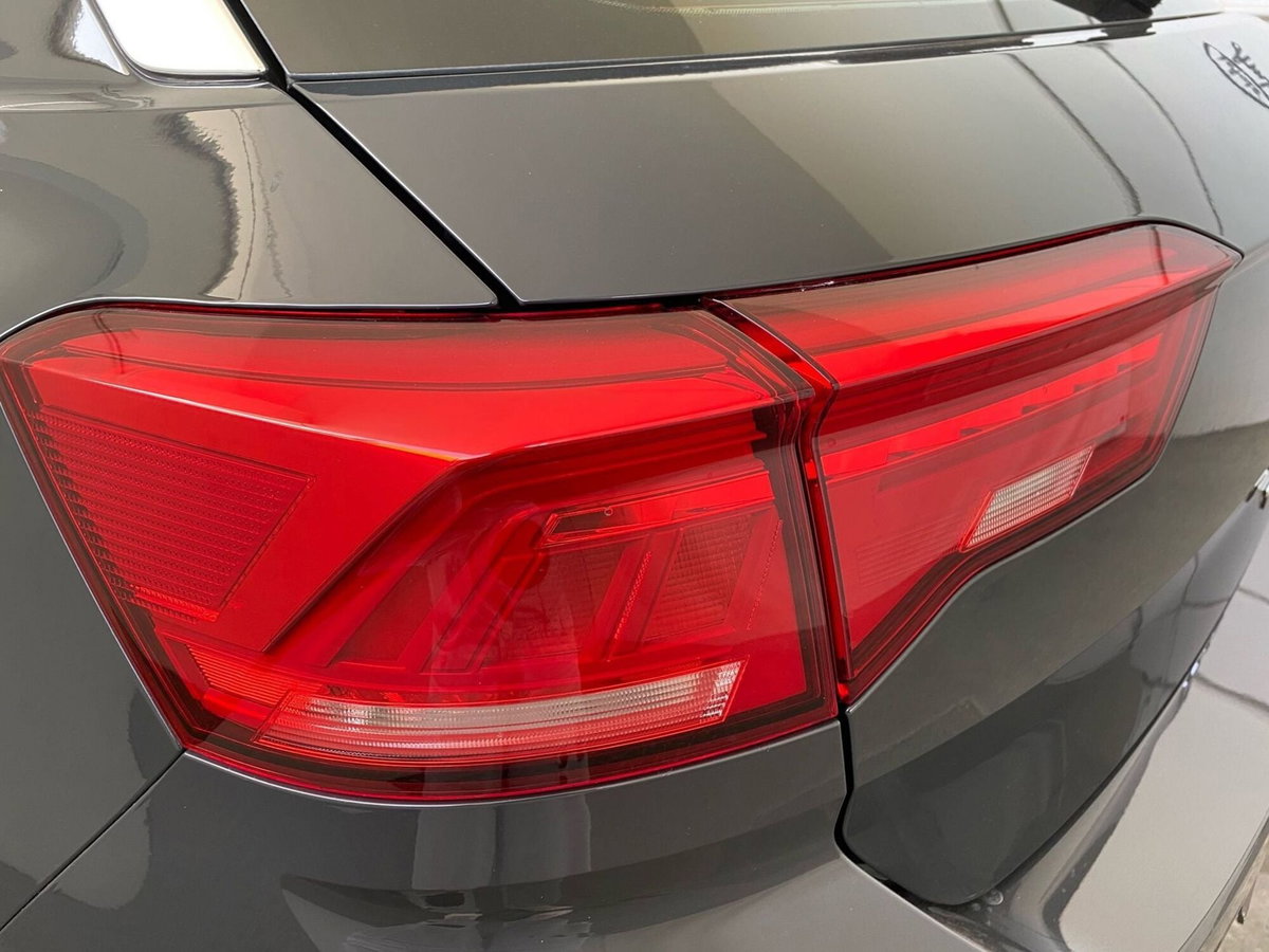 Volkswagen T-Roc 1.6 TDI SCR Style BlueMotion Technology (7)