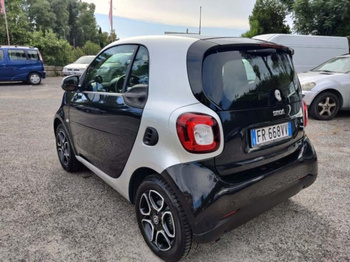 smart Fortwo 70 1.0 twinamic Passion (6)