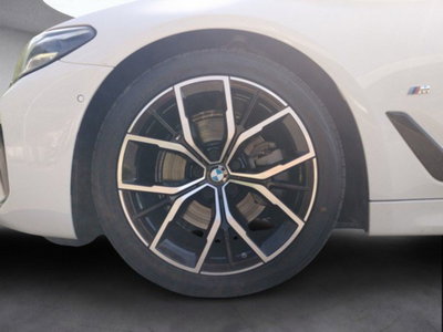 BMW Serie 5 Touring 520d xDrive  Sport (7)