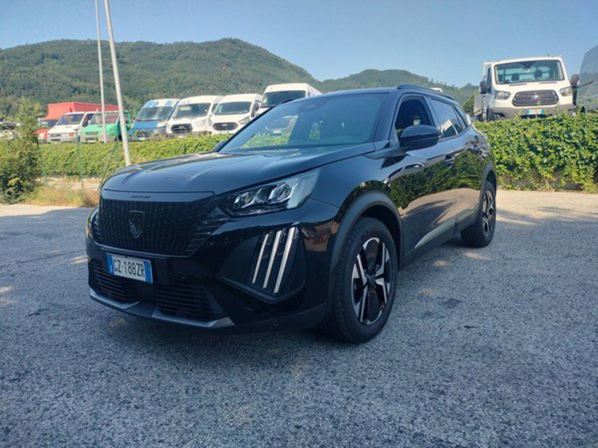 Peugeot 2008 1.2 turbo Allure 100cv (3)